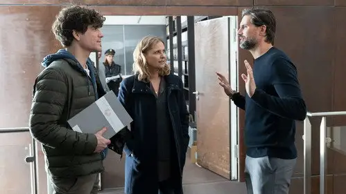 Die Chefin Temporada 12 Episodios 9 • Sub Español