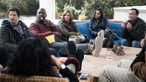 Brooklyn Nine-Nine Temporada 2 Episodios 12 • Sub Español
