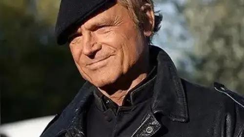 Don Matteo Temporada 6 Episodios 1 • Sub Español