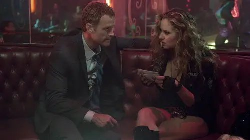 Revenge Temporada 1 Episodios 7 • Sub Español