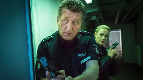 Hamburgo 112 Temporada 11 Episodios 1 • Sub Español