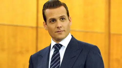 Suits: la clave del éxito Temporada 1 Episodios 5 • Sub Español