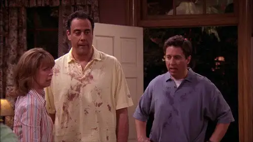 Todo el mundo quiere a Raymond Temporada 8 Episodios 23 • Sub Español