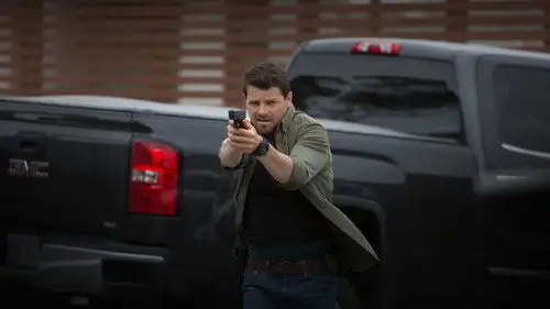 Hunters 2016 Temporada 1 Episodios 11 • Sub Español