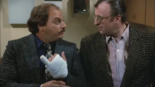 Canción triste de Hill Street Temporada 7 Episodios 8 • Sub Español