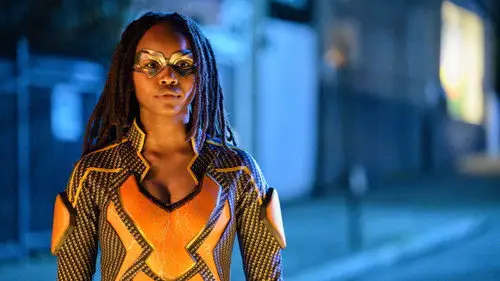 Black Lightning Temporada 4 Episodios 10 • Sub Español