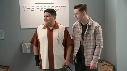Modern Family Temporada 11 Episodios 10 • Sub Español