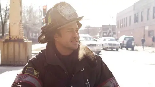 Chicago Fire Temporada 3 Episodios 12 • Sub Español