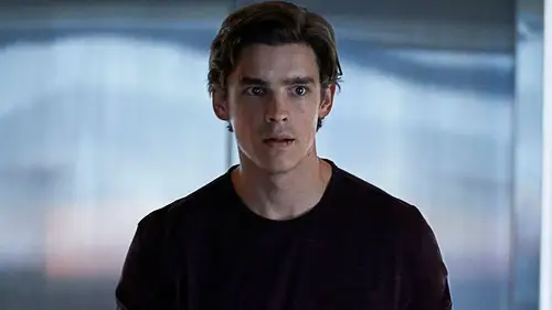Titanes Temporada 2 Episodios 7 • Sub Español