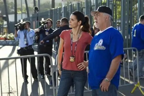 Rizzoli & Isles Temporada 2 Episodios 5 • Sub Español