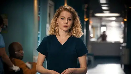 Holby City Temporada 23 Episodios 17 • Sub Español