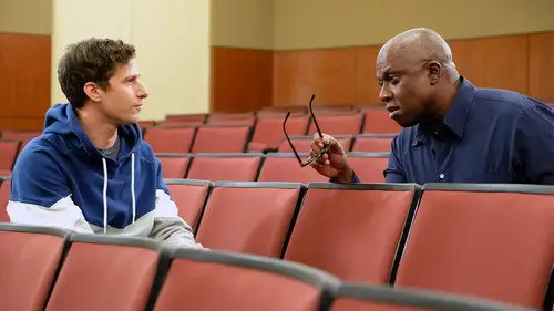 Brooklyn Nine-Nine Temporada 6 Episodios 13 • Sub Español