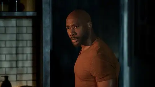 Watson Temporada 2 Episodios 2 • Sub Español