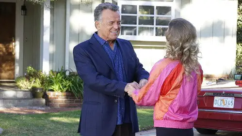 Recién llegados Temporada 3 Episodios 16 • Sub Español