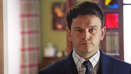 Holby City Temporada 18 Episodios 4 • Sub Español