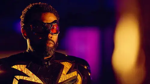 Black Lightning Temporada 4 Episodios 9 • Sub Español