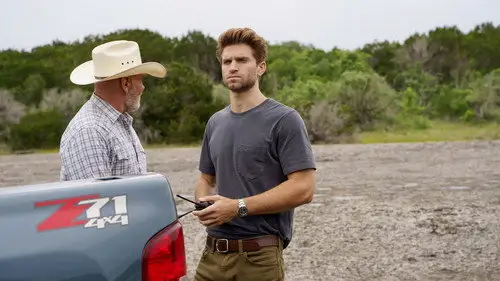 Walker Temporada 2 Episodios 18 • Sub Español