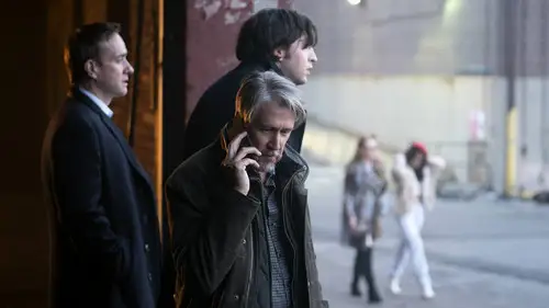 Succession Temporada 1 Episodios 8 • Sub Español