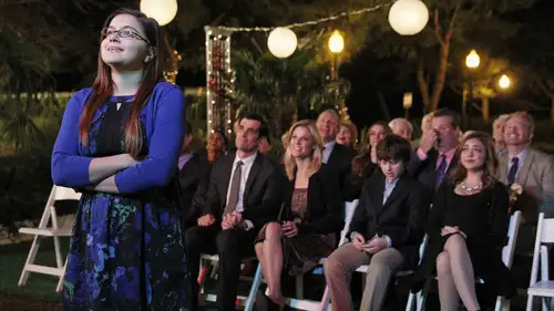 Modern Family Temporada 4 Episodios 24 • Sub Español