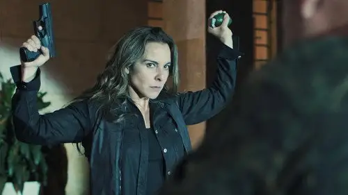 Ingobernable Temporada 2 Episodios 10 • Sub Español