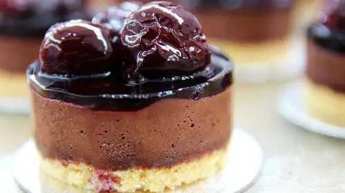The Great British Bake Off Temporada 5 Episodios 9 • Sub Español