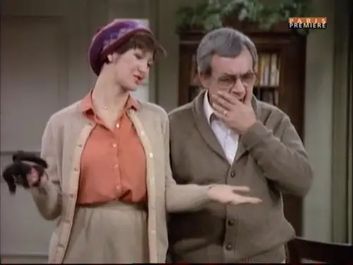 Días felices Temporada 9 Episodios 10 • Sub Español