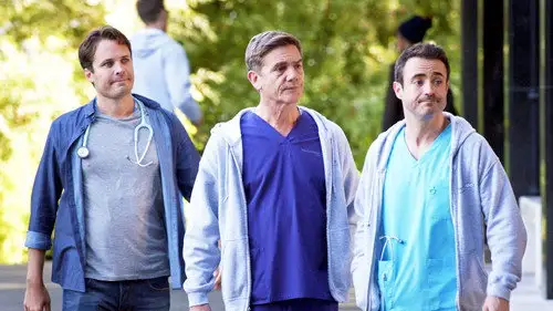 Holby City Temporada 18 Episodios 17 • Sub Español