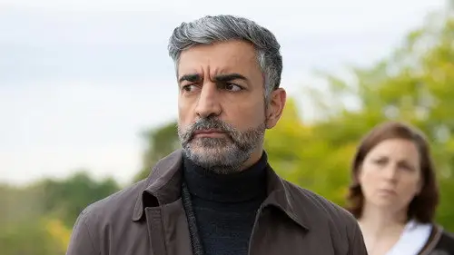 Blutige Anfänger Temporada 2 Episodios 8 • Sub Español
