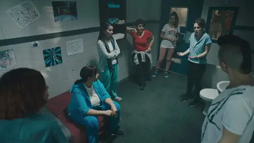 Avlu: El patio Temporada 2 Episodios 12 • Sub Español