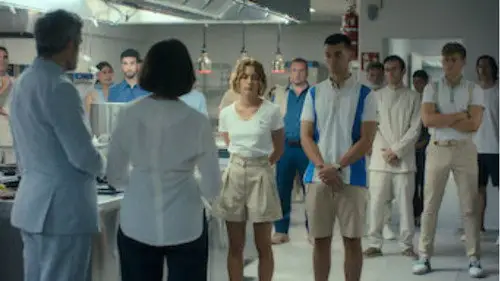 Oasis Resort Temporada 1 Episodios 3 • Sub Español