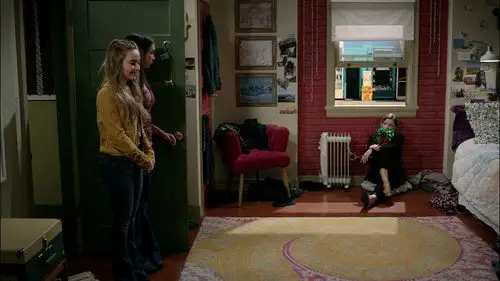 Riley y el mundo Temporada 3 Episodios 17 • Sub Español