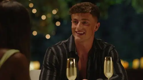 Love Island (Reino Unido) Temporada 8 Episodios 4 • Sub Español