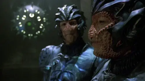 Star Trek: Voyager Temporada 4 Episodios 16 • Sub Español
