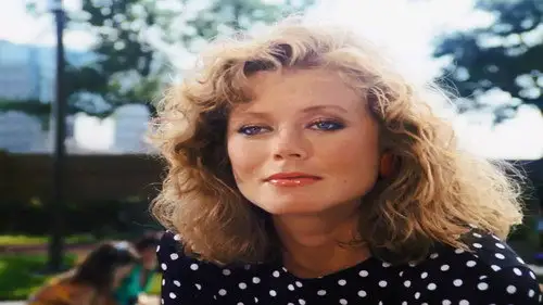 Dallas Temporada 10 Episodios 6 • Sub Español