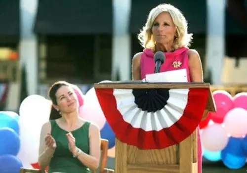 Army Wives Temporada 4 Episodios 16 • Sub Español