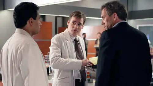 House Temporada 5 Episodios 17 • Sub Español