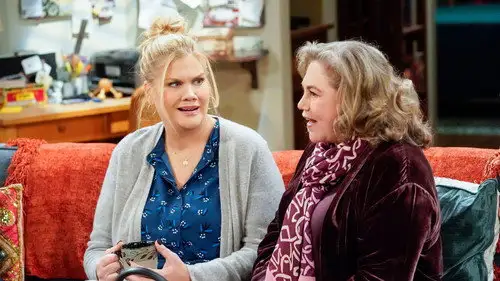 Mom Temporada 7 Episodios 14 • Sub Español