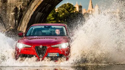 Top Gear Temporada 25 Episodios 6 • Sub Español