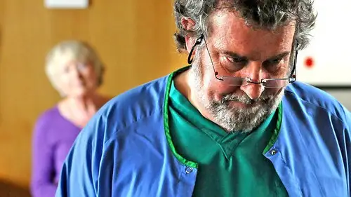 Holby City Temporada 12 Episodios 4 • Sub Español