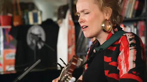 NPR Tiny Desk Concerts Sezon 9 Odc 21 • Online