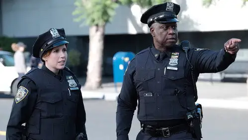 Brooklyn Nine-Nine Temporada 7 Episodios 1 • Sub Español
