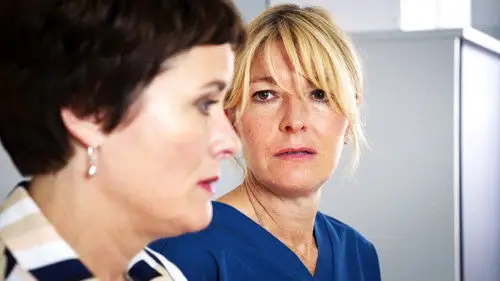 Holby City Temporada 19 Episodios 7 • Sub Español