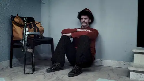Clark Temporada 1 Episodios 4 • Sub Español