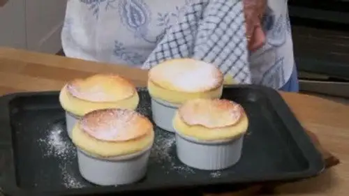 The Great British Bake Off Temporada 0 Episodios 4 • Sub Español