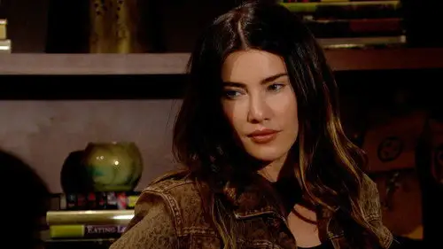 Belleza y poder Temporada 36 Episodios 8 • Sub Español