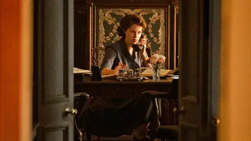 The Crown Temporada 1 Episodios 4 • Sub Español