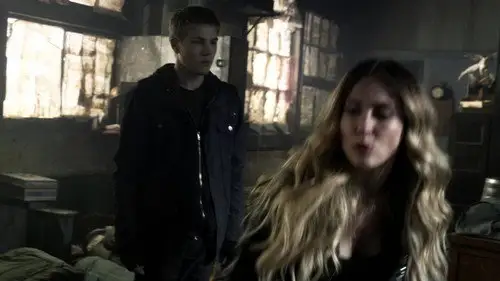 Falling Skies Temporada 5 Episodios 6 • Sub Español