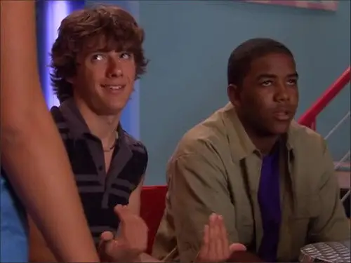 Zoey 101 Temporada 3 Episodios 12 • Sub Español