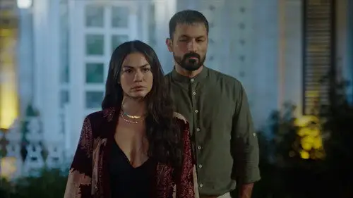 Mi nombre es Farah Temporada 2 Episodios 1 • Sub Español