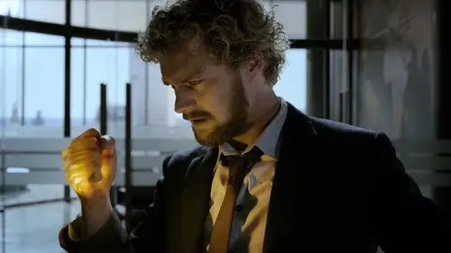 Marvel - Iron Fist Temporada 1 Episodios 7 • Sub Español